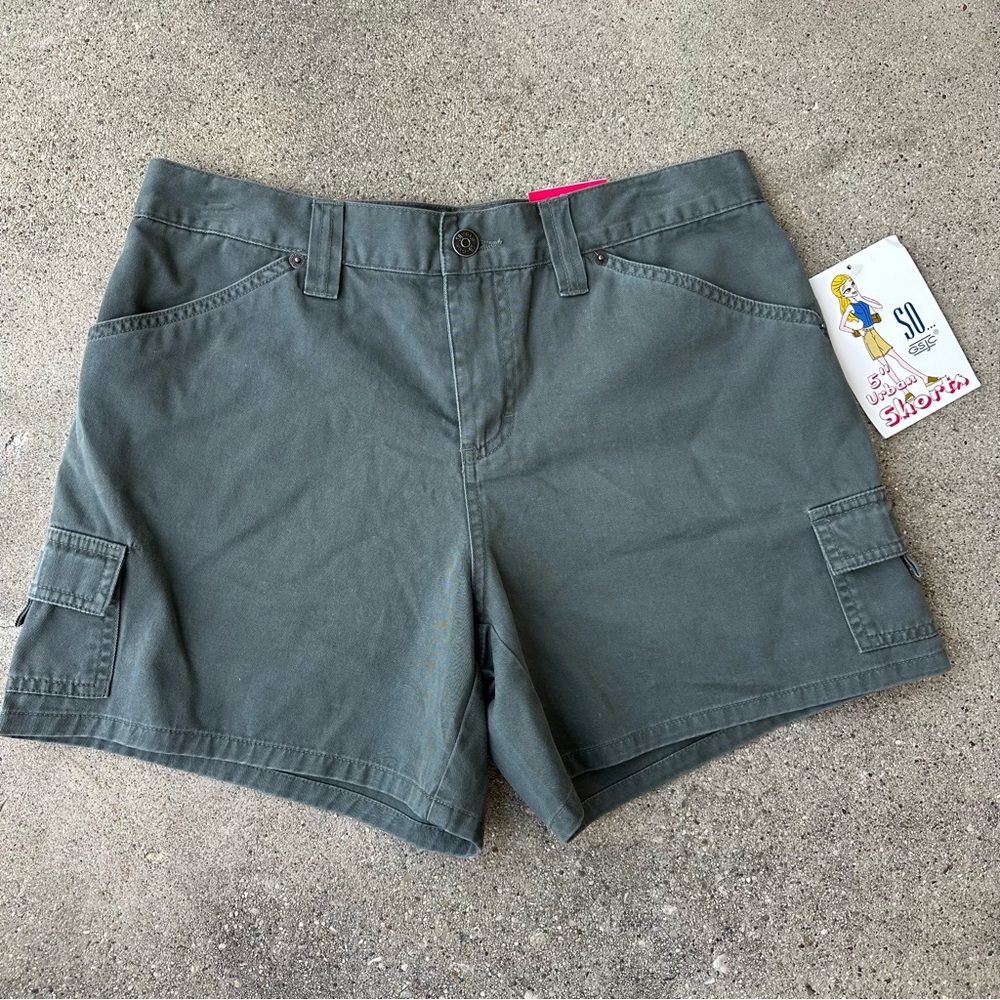 SO Y2K Stylish Green Cargo Shorts for Women